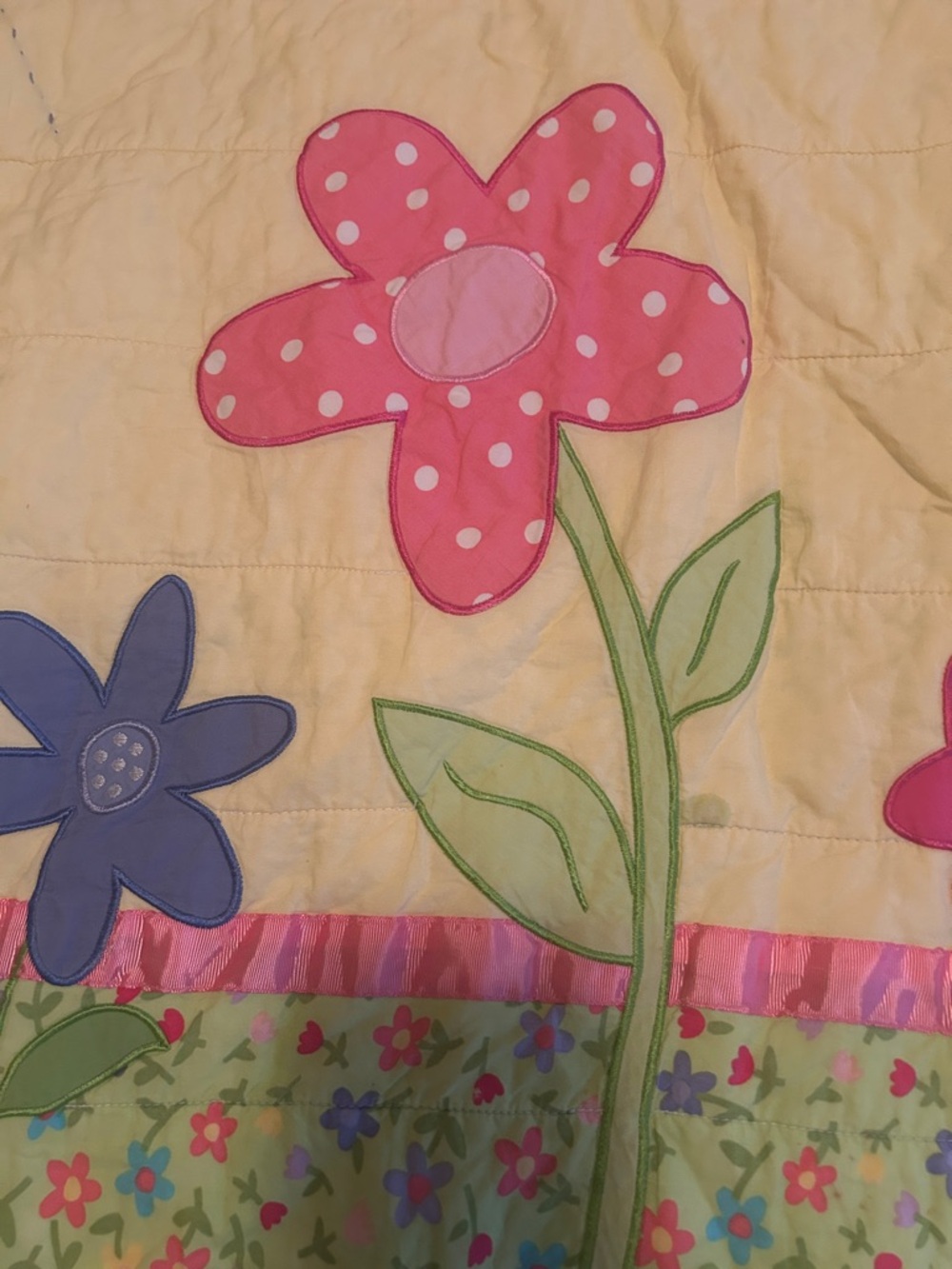Floral Patchwork Kids Quilt - Pink, Yellow, Green 56 1/2 X 82 inches - Picture 2 of 6